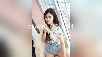  排骨男和兄弟网约美女泄欲后 又把美女闺蜜叫来一起双飞