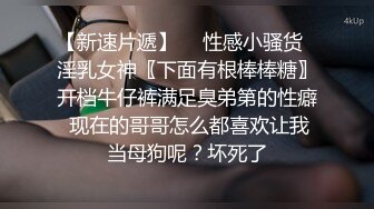 【极品稀缺 监控摄像头】高中生学生妹天太热只穿内衣在家复习功课 很认真 青春的肉体让人垂涎欲滴 (3)