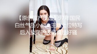 【新片速遞】  漂亮美女被操的不要不要的 这哥们到底有几个腰 把美眉操成这样 最后口爆