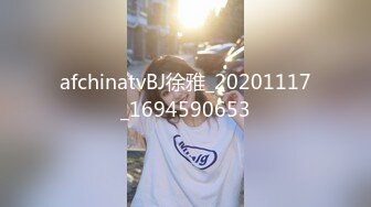 清纯眼镜反差婊！推特女神大生原味【花音小姐】大尺度ZW定制，放尿、换姨妈巾 (3)