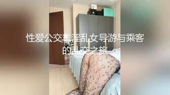 [原创] 绿帽奴老公看着绿主后入操老婆，忍不住趴着清理结合处