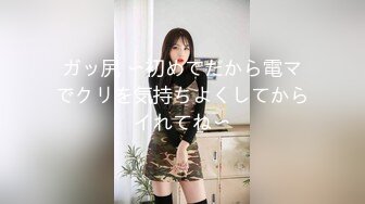 抄底武漢天橋灰絲高跟媚女,悶騷內內讓人邪火頓生