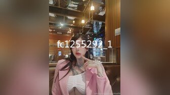 【新片速遞】巨乳美乳分享 这奶绝对是天然好奶 又大又软 波涛汹涌 这逼也是牛逼 能插入真假两个大鸡吧