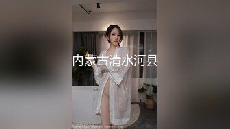 风骚妹子拿手机对镜子拍粉穴 长了几根稀毛很性感