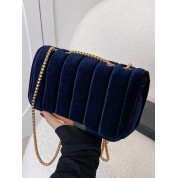 Chain Detail Quilted Shoulder Bag