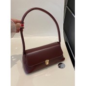 Small Everyday Shoulder Bag In Leather