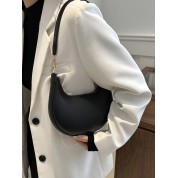 Black Shoulder Bag With Zipper