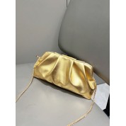 Women Clutch And Evening Bags