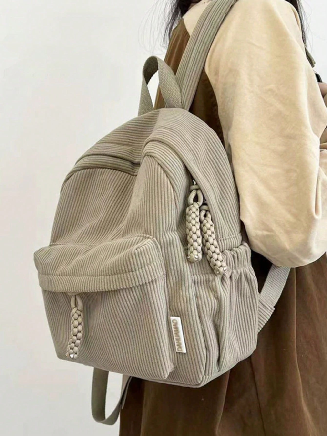 backpack that can hold laptops 1